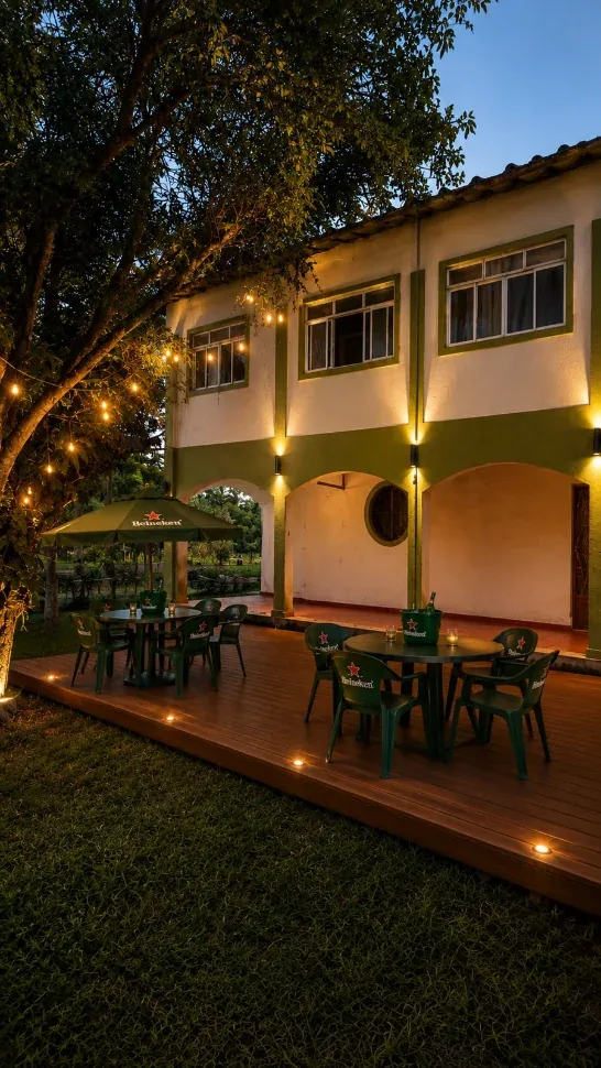 Interior aconchegante do Motel Carioca